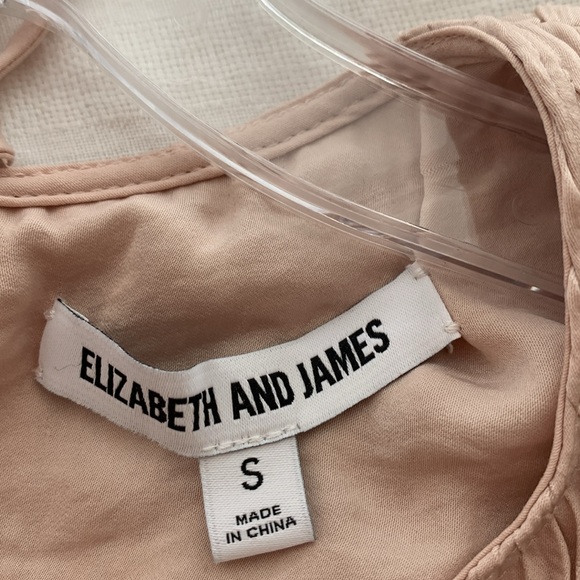 Elizabeth & James Baker Pleated Blouse - Picture 4 of 7